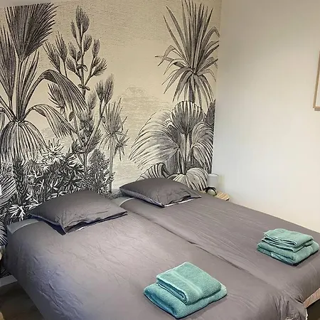 Les Prunelles Maison De Village De 4 A 8 Personnes *