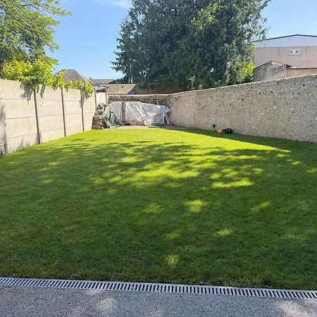 Les Prunelles Maison De Village De 4 A 8 Personnes